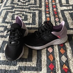 New Balance Women's ROAV Fresh Foam Sportstyle Running Shoes